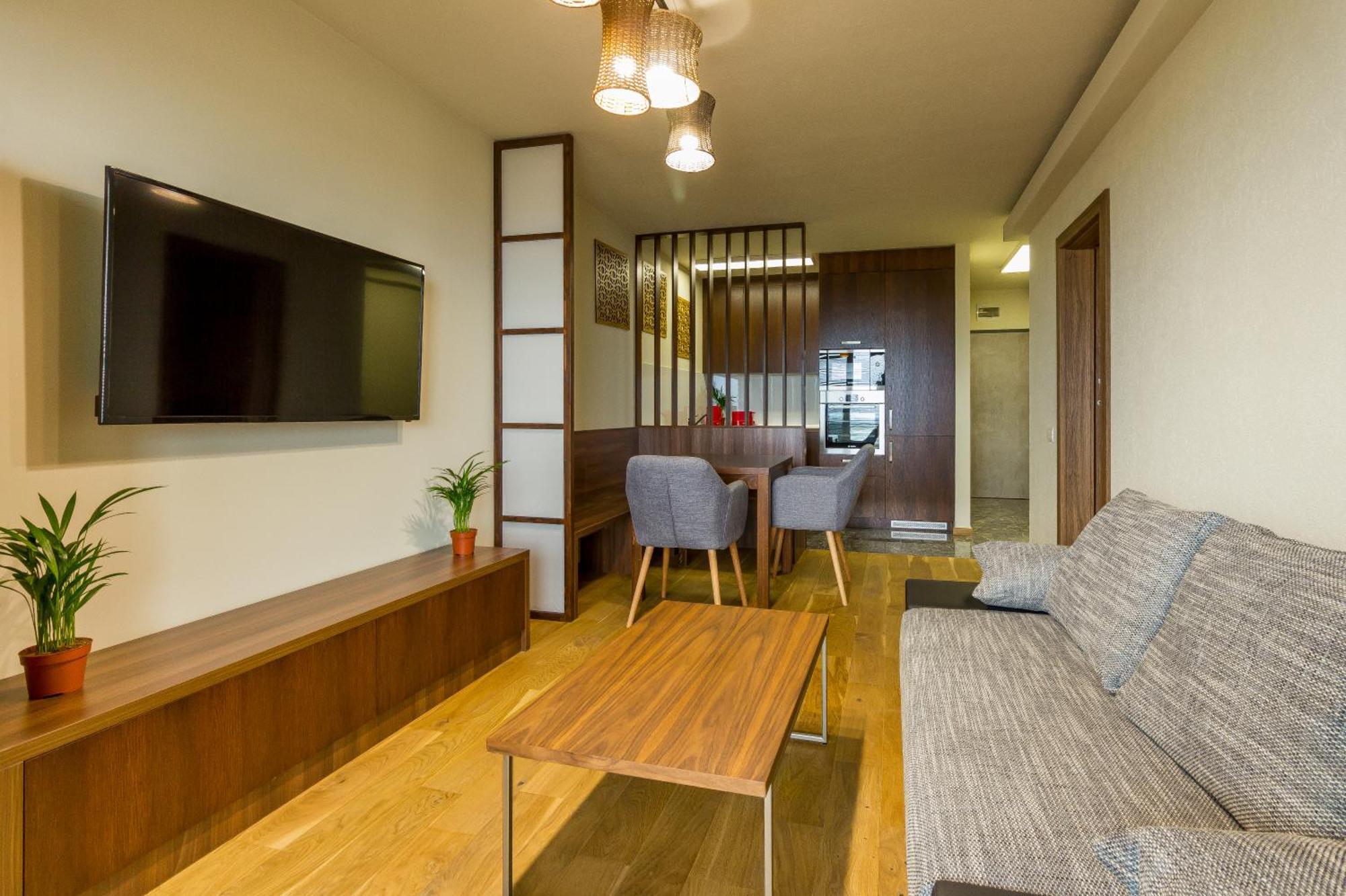 My Place Grand Hill 克卢日-纳波卡 外观 照片